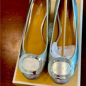MK silver shoes size 7 new with box